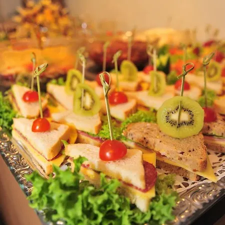 Fehren Einfach Gut מלון 3*